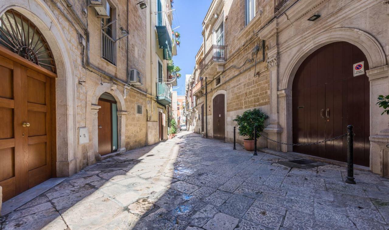 San Nicola Old Town Apartment Casatuabari Extérieur photo